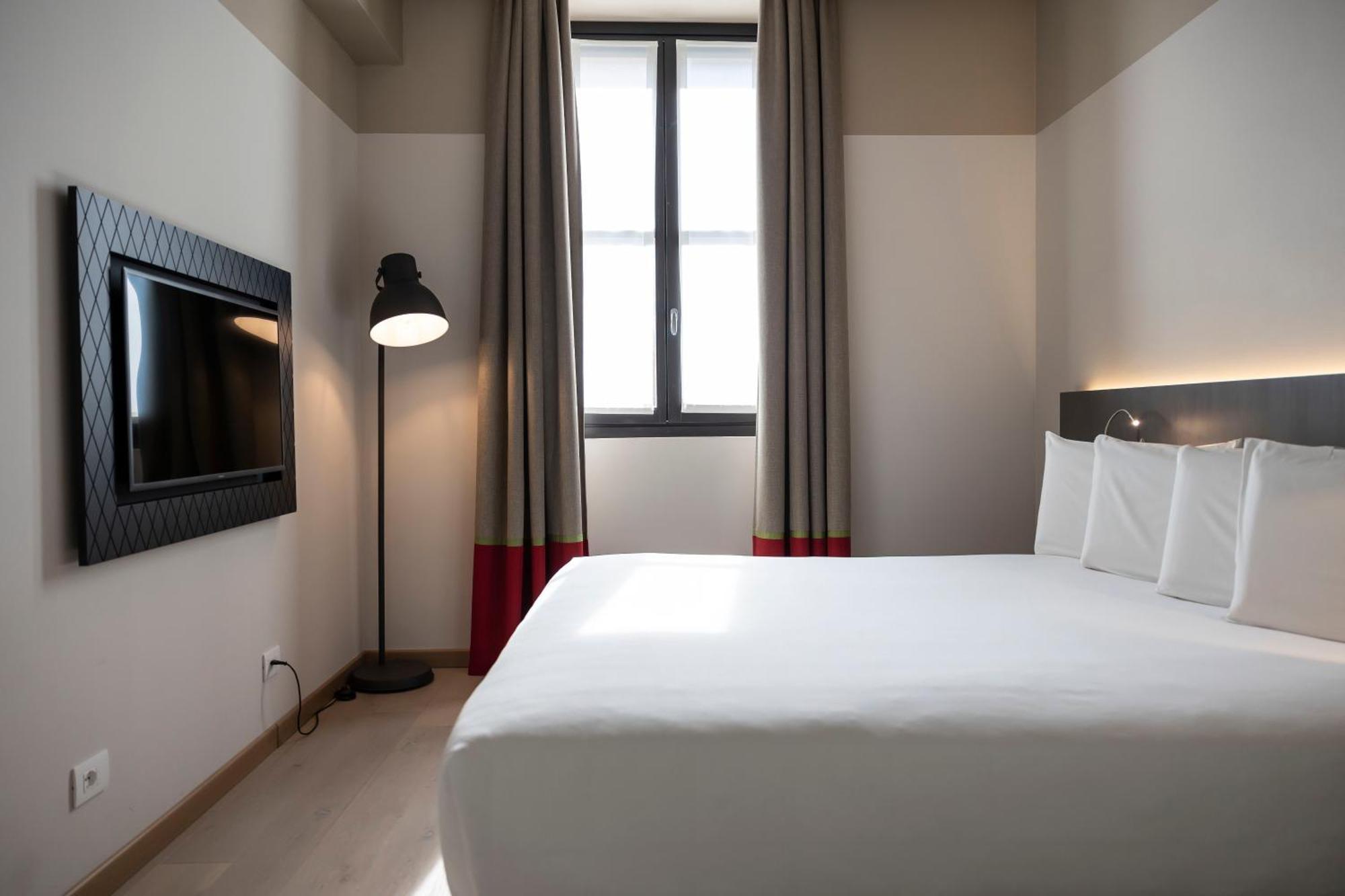 Hotel Savona 18 Milão
