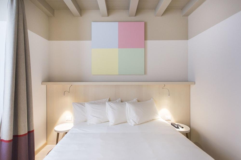 Hotel Savona 18 4*