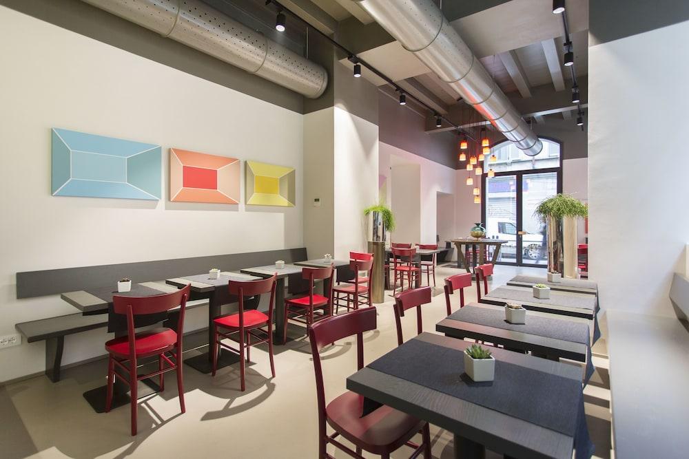 Savona 18 Hotel Milaan